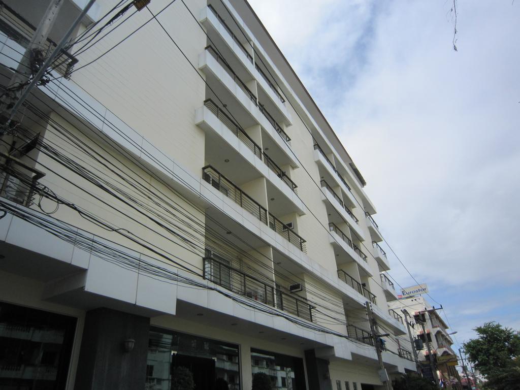 The New Eurostar Jomtien Beach Hotel Kültér fotó