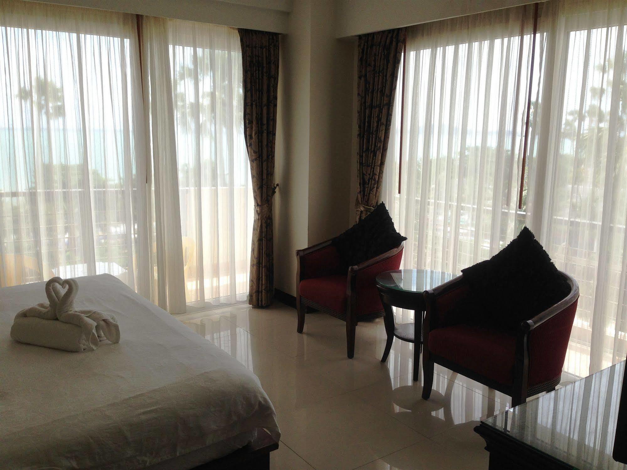 The New Eurostar Jomtien Beach Hotel Kültér fotó